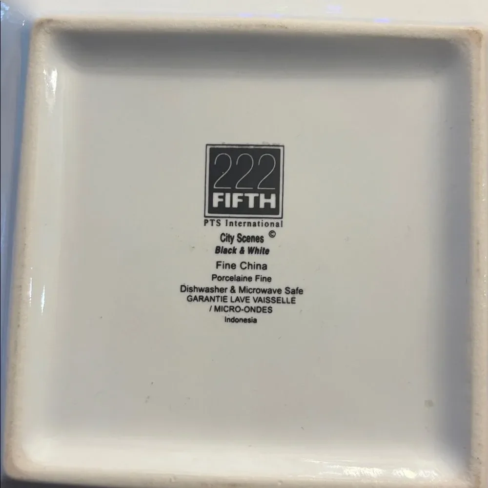 222 Fifth City Scenes Porcelain Paris Eiffel Towel Scene 5.75” x 5.75” Plate